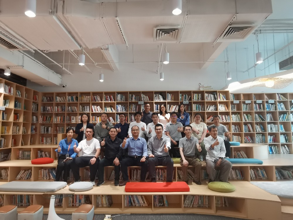 “虚拟现实(VR)与增强现实(AR)技术的产学研合作”专题培训成果举办